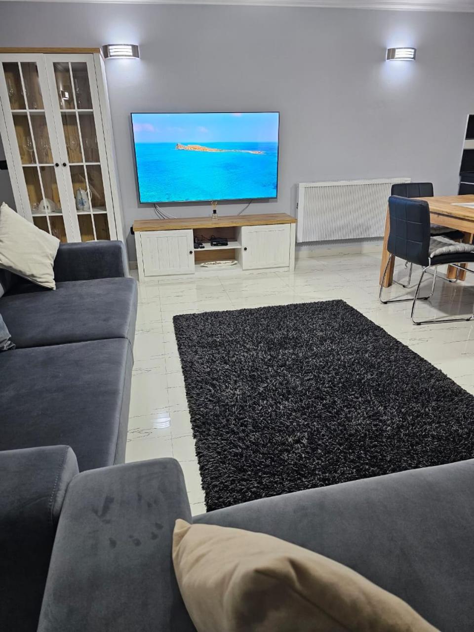 Edi's Apartment-cozy In The Center *